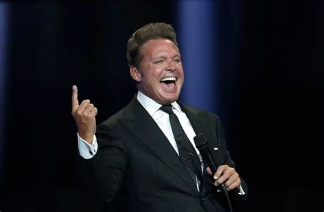 Luis Miguel Regresa A Los Escenarios En Anuncia Gira