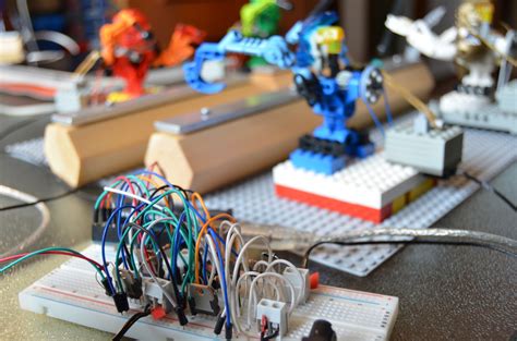 World S First Robotic Lego Band Makes Its Debut