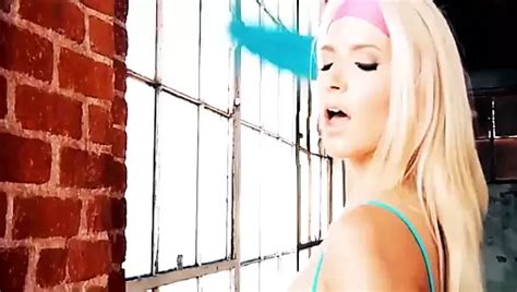 Anikka Albrite Lesbian Porn Videos XHamster