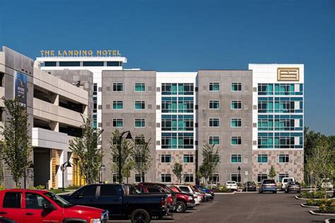 The Landing Hotel at Rivers Casino & Resort Schenectady | Bookonline.com