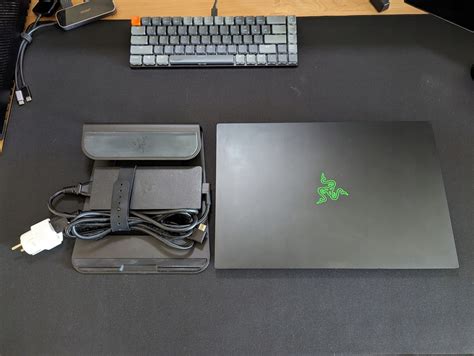 Razer Blade I H Gb Rtx Hz