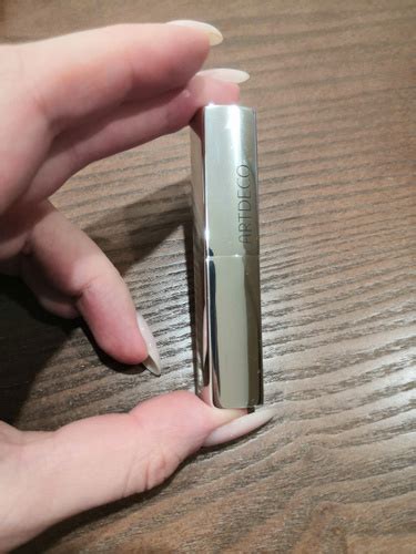 Бальзам для губ ARTDECO Color Booster Lip Balm оттеночный проявляющийся pH эффект тон 8 nude