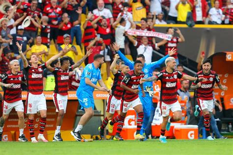 Flamengo dispara como maior campeão do século no Brasil