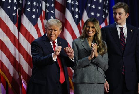 In Photos Donald Trump Delivers Speech In Palm Beach Florida