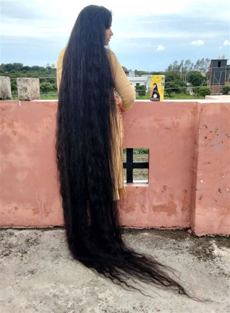 Unbelievable Long Hair Of Zafran Oil User Zafran Hair Growth Therapy