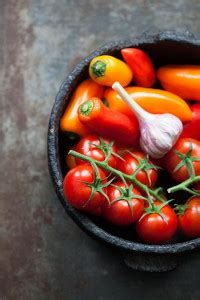 Pimientos Y Tomates Asados Al Horno Geroosterde Paprika En Tomaten Uit