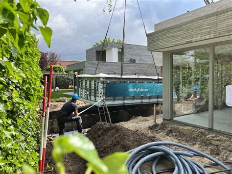THE NEXT LEVEL FOR ONE-PIECE POOLS | Pool and Spa Scene