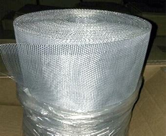 Aluminum window screen is the traditional screen product