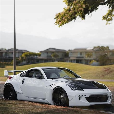 I've always thought this was the cleanest 350z : r/JDM