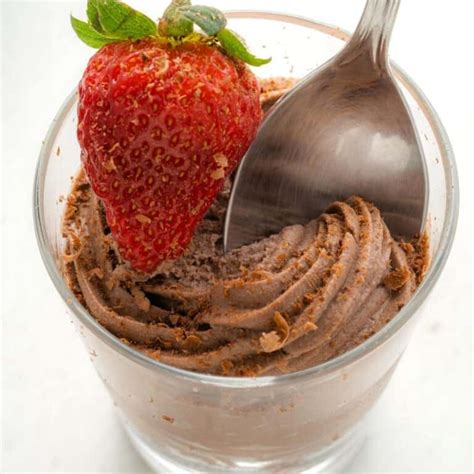 Sugar Free Chocolate Cheesecake in a Jar - THE SUGAR FREE DIVA