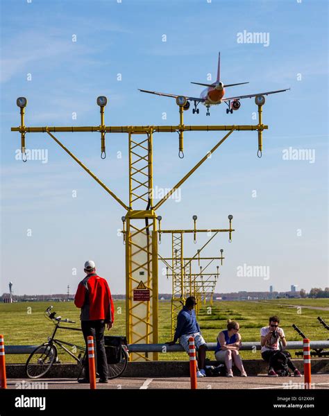 Schiphol Airport Plane Spotters On The Polderbaan 18r 36l