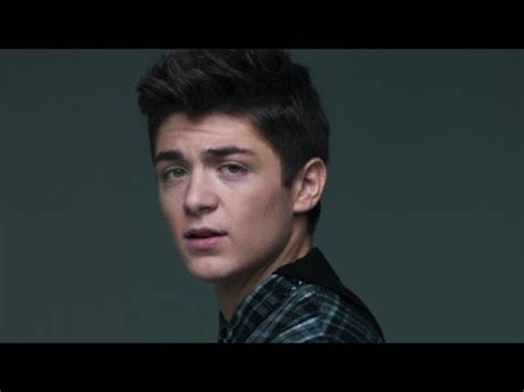 Asher Angel - "Chills" (Official Music Video) | Asher angel, Asher ...