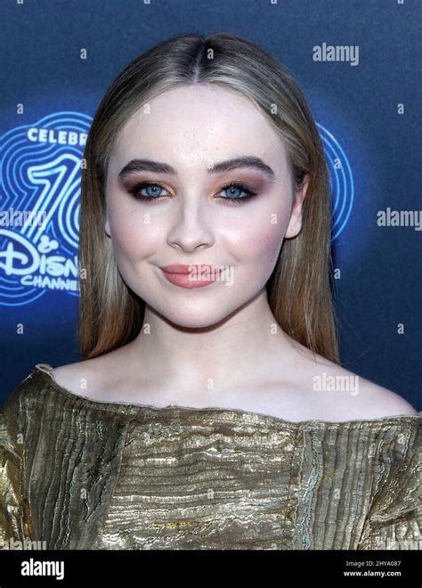 Sabrina Carpenter Red Carpet Fotografías E Imágenes De Alta Resolución