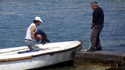 Impactantes Fotos De Otro Naufragio En El Mediterráneo Infobae