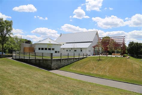 Sargent Means Park – Bradford Barn | WT Group