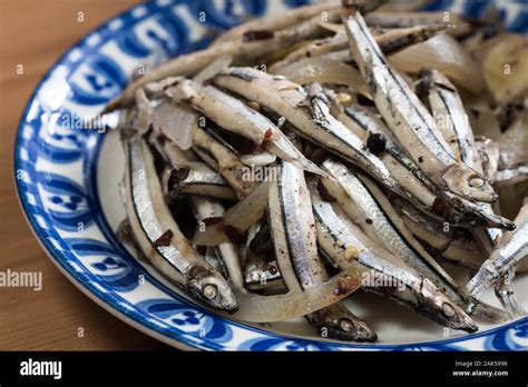 Dilis hi-res stock photography and images - Alamy
