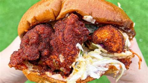 Houstonia The Birds The Word Our Favorite Fried Chicken Sandwiches