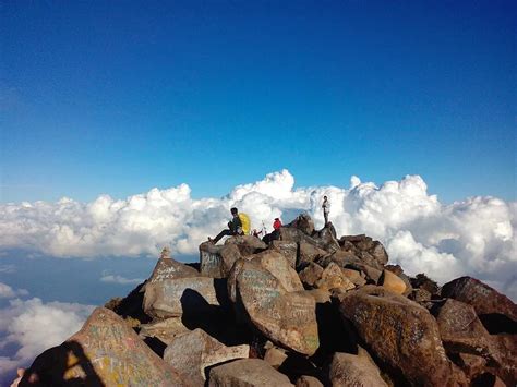 Cuaca Ekstrem Jalur Pendakian Gunung Arjuno Welirang Masih Ditutup