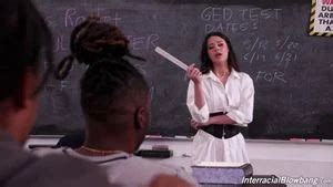 Mira Interracialblowbang Blowjob Bbc Slut Bbc Whore Porn SpankBang