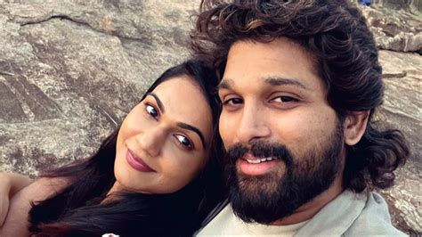 Allu Arjuns Wish For Wife Sneha Reddy On Their 12th Wedding