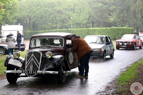 Loire Atlantique Ce Rallye De Vieilles Voitures Va Faire Tourner La