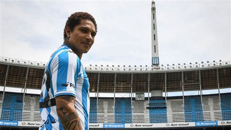 Paolo Guerrero Fue Convocado Para Racing Vs Tigre Por Liga Argentina