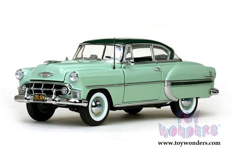 Sun Star Usa Chevy Bel Air Hard Top 1953 118 Scale Diecast Model Car Green 1604