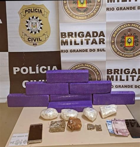 Bm E Pc Prendem Dois Homens E Apreendem Cerca De Kg De Drogas Em Imb