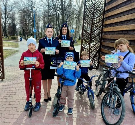 Сотрудники отделения ГИБДД МО МВД России «Ульяновский» вблизи парка ...