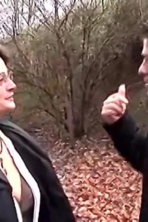 Older Woman Accepts An Offer For Sex In Public Amateur Porn By FapHouse XHamster