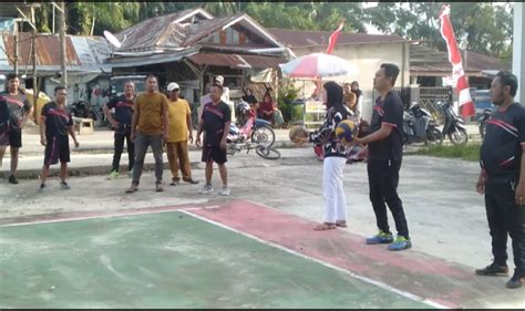 Kades Desa Balai Pungut Pinggir Buka Turnamen Bolla Volly Desa Balai Pungut