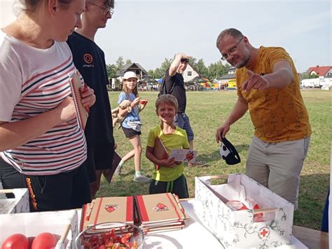 Krwiodawcy Z Karczewa Na Pikniku S U B Ratowniczych Klub Honorowych