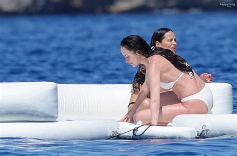 Dakota Johnson Page Nude Celebs The Fappening Forum