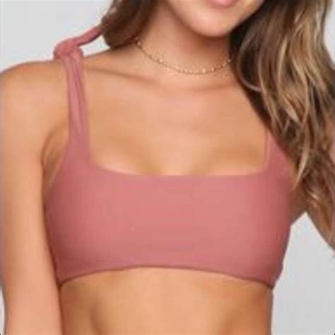 Mikoh Jamaica Bikini Top In Rose Gem