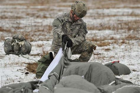 U S Army Spc Kevin Herzog A Paratrooper Assigned Picryl Public