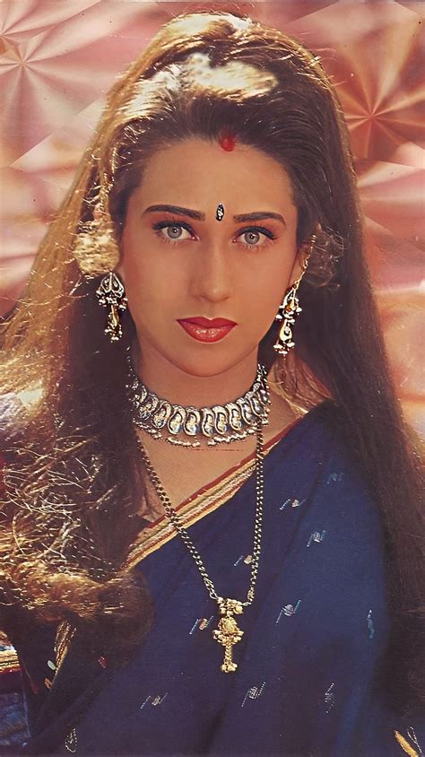 Karishma Kapoor Actriz De Bollywood Vintage Fondo De Pantalla Del Teléfono Pxfuel