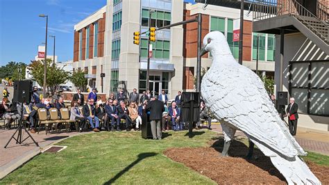 Dedication Ceremonies At Troys Montgomery Campus Pay Tribute To Two