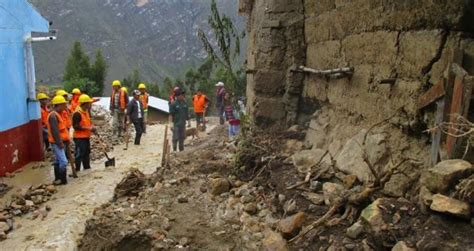 Áncash Huaico Ocasiona El Colapso De Dos Casas Inunda Dos Aulas Y Afecta Cuatro Puentes En