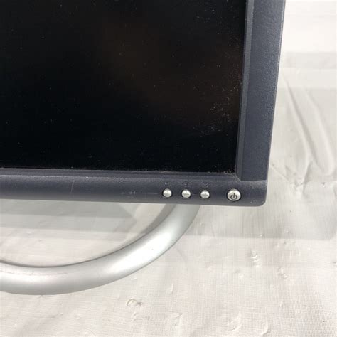 Dell 1703FPT 17 1280 X 1024 LCD Flat Panel Monitor W Cords Grade A