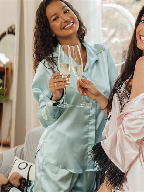 Pijama Longo Algod O Doce Azul Oui Lingerie Pe As Feitas M O