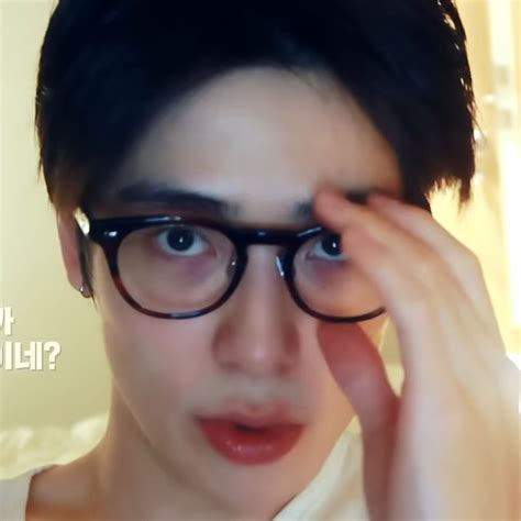 On Twitter RT Empathyoonoh Bare Face Jaehyun With Specs