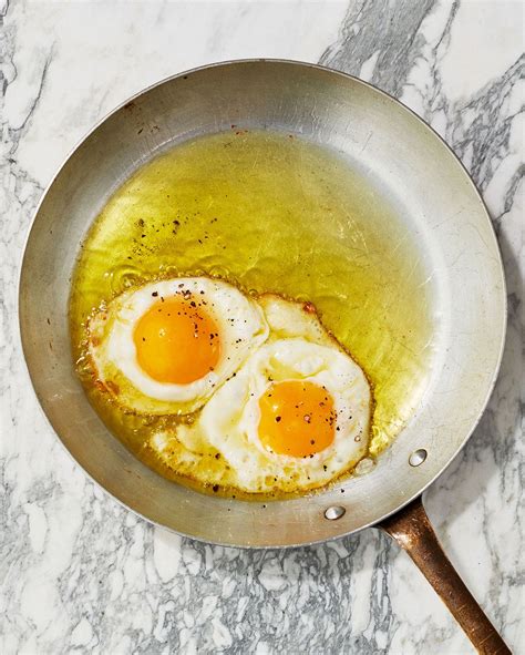 Olive Oil Fried Eggs Recipe Eating Eggs Perfect Fried Egg Eat