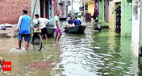 Water Level Water Level Of Ganga Rises Again Due To Incessant Rain In