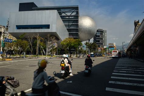 Centro De Las Artes Escénicas De Taipei Arquine