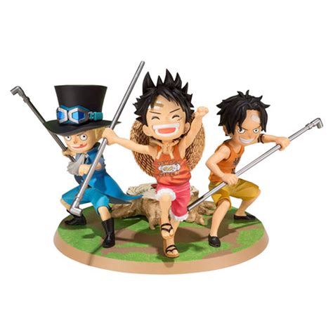 One Piece A Promise of Brothers Luffy, Ace, and Sabo Figuarts ZERO Statue