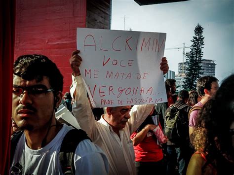 Fotos Professores da rede estadual de SP fazem manifestação na avenida