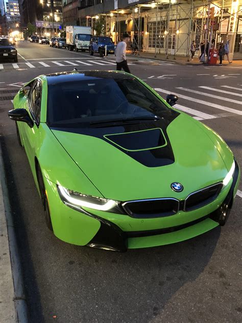 Don’t see many i8’s with individual colors. My jaw hit the floor : r/BMW