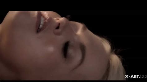 One Of The Most Horny Glamour Clit On The Planet