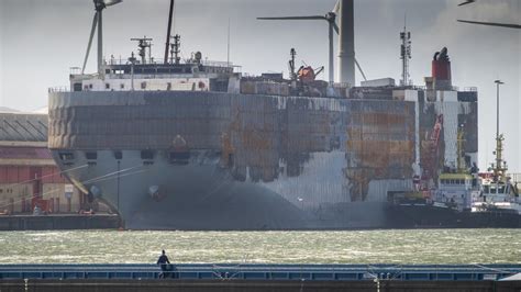 Definitief Plan Voor Gehavend Vrachtschip Gaat Nog Wel Even Duren