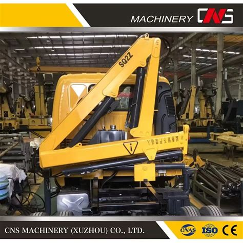 Cns 25 Ton Folding Boom Truck Mounted Crane Knuckle Boom Crane On Truck